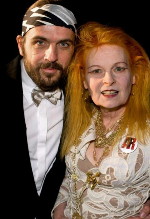 Когда в 1941 году Вивьен вествуд появилась на свет в английской деревне, ангелы моды тихо переглянулись: 05