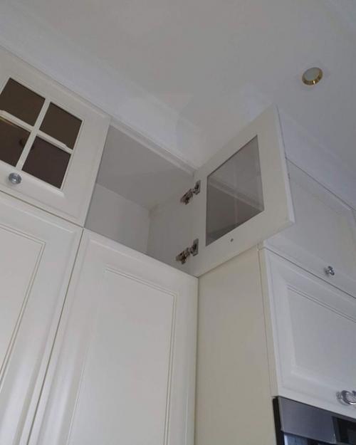 Похвастаюсь кухней.  Тут много критиков сейчас набегут но я и правда осталась довольна. 01