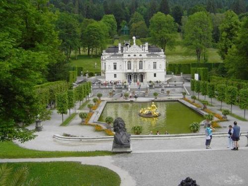 Замок линдерхоф (Sсhloss Linderhof). 01