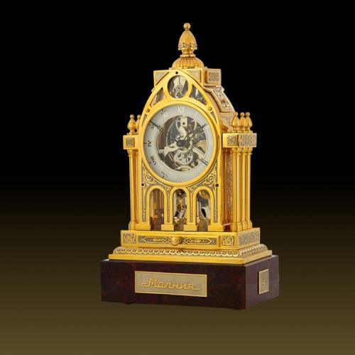 Настольные часы от челябинской часовой мануфактуры молния - это благородное и изысканное украшение интерьера. 07