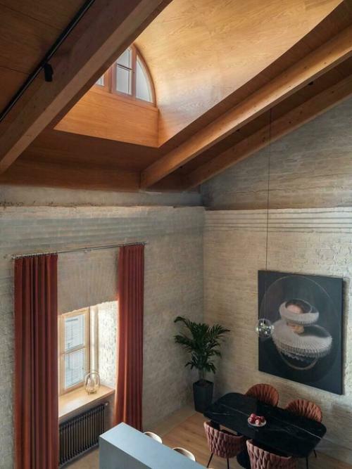 Двухуровневая квартира в старинном доме. 04