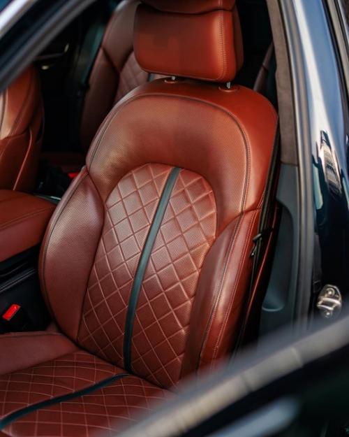 Когда речь заходит о воплощении совершенства в сегменте премиальных Седанов, Audi S8 D4 становится эталоном, которому равняются. 06