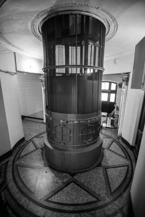 Легендарный дом хренова - место прописки множества петербургских архитекторов. 03