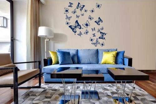 Я могу изготовить для вас - интерьерные виниловые наклейки на стены и на любую другую поверхность. 04