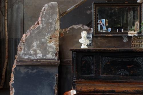 В последнее время ресторанный бизнес не отстает от культурной повестки - все больше открывается мест, вдохновленных родными образами. 03