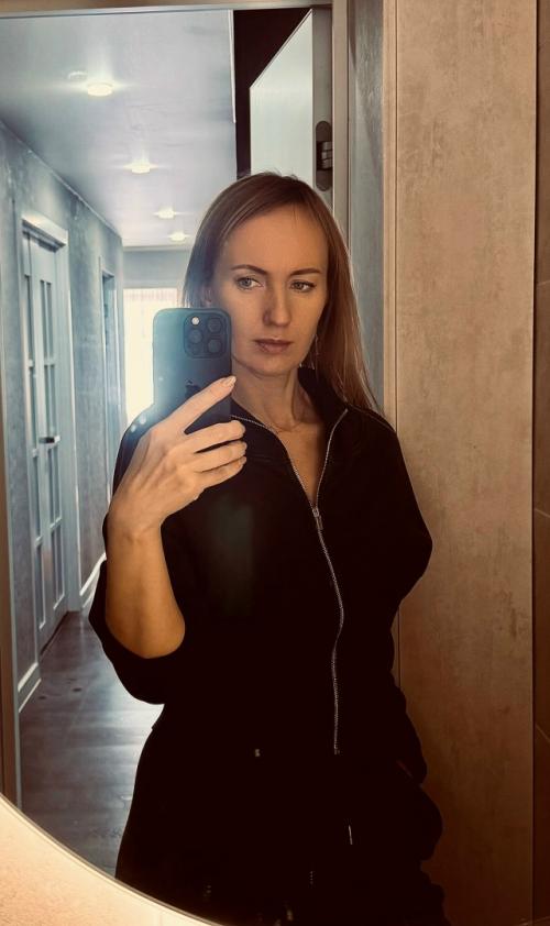 Какую цель ставят дизайнеру интерьера? 
