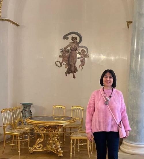 Посетили дворец Юсуповых, который внешне выглядит достаточно скромным. 04