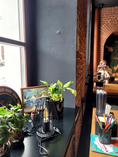 Все вы знаете о моей любви к уездным городам и как я каждый раз ликую, когда вижу, что город развивается, становится туристически привлекательным. 06