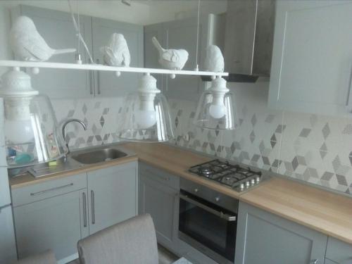 Ремонт в кухне делал. 07