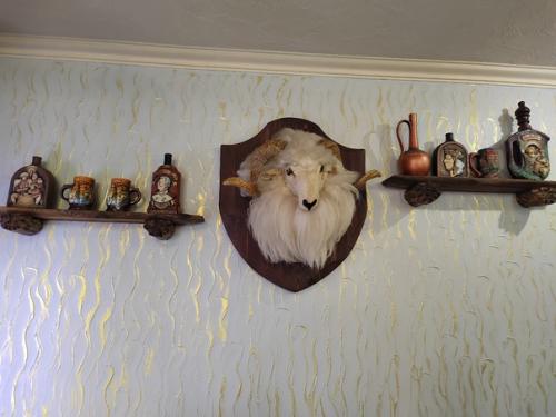 Совершенно неожиданно открыла для себя приятное место с восхитительной грузинской кухней. 03