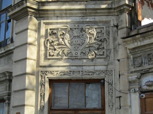 Архитектурные изыски дома купца Д. и. пачаджи могут поразить самое взыскательное воображение. 09