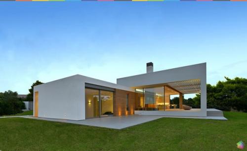 Белоснежный дом на пляже в Греции ч. 1. 03