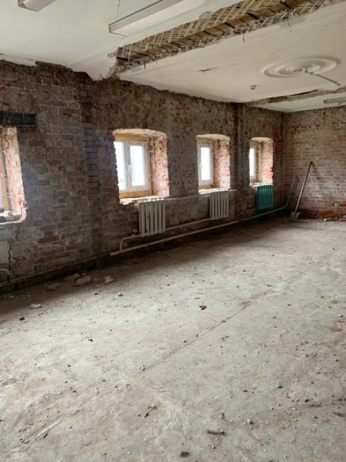 Волонтеры культуры и спорта павловского округа организовали и провели субботник в доме номер 10 по ул. Крупской. 05