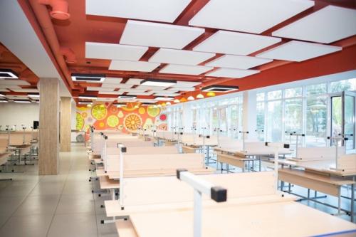 Первый рабочий день в Нижнекамске посвятил соцобъектам, где проходит капитальный ремонт. 06 Первый рабочий день в Нижнекамске посвятил соцобъектам, где проходит капитальный ремонт. 06