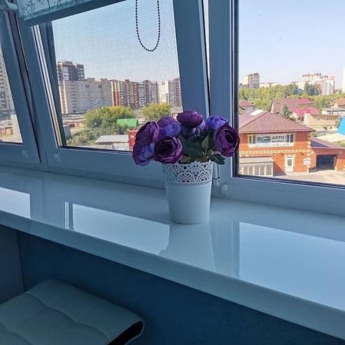 Как красиво обустроили лоджию. 01