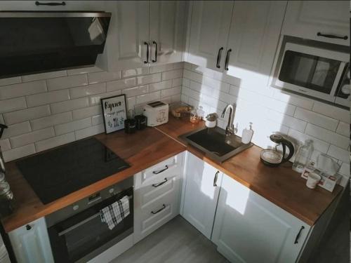 Простая кухня в скандинавском стиле. 04