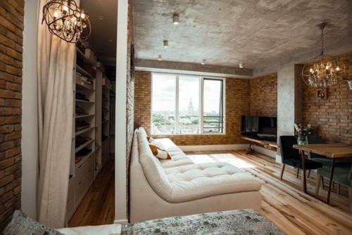 Все дизайнерские решения по ремонту в фото выложены. 07