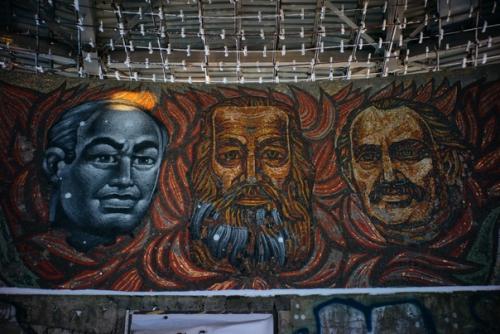 В 1970-х годах цк партии задался целью увековечить место, ставшее колыбелью социалистического движения в стране. 04