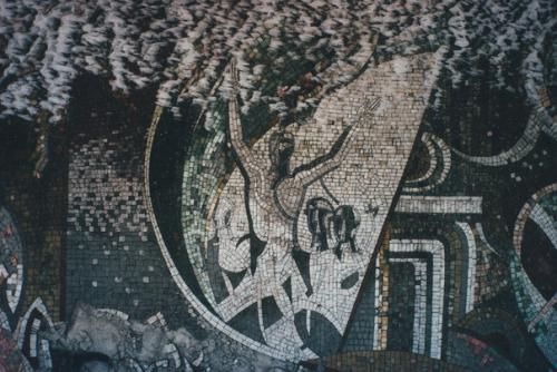 В 1970-х годах цк партии задался целью увековечить место, ставшее колыбелью социалистического движения в стране. 09