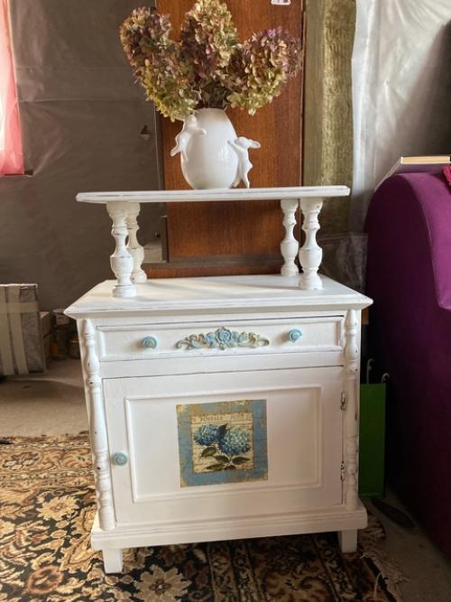 Реставрация старинной тумбы Гортензия. 01