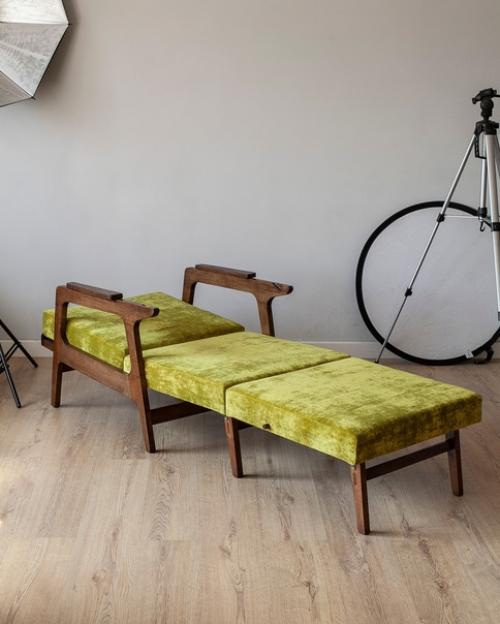 А в вашем детстве было такое раскладное кресло - кровать? 06