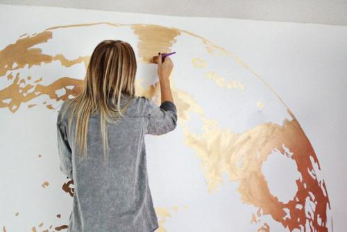 Чтобы сотворить красоту, нужны все лишь баночка золотой краски и немного фантазии. 02