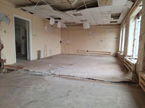 Волонтеры культуры и спорта павловского округа организовали и провели субботник в доме номер 10 по ул. Крупской. 06