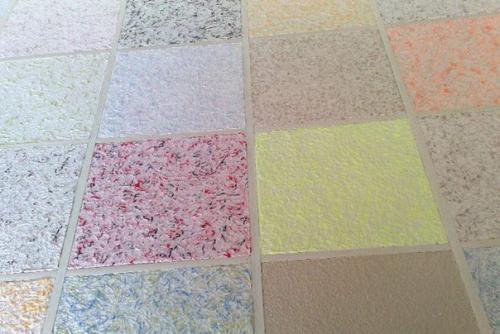 Жидкие обои: быстрое преображение в интерьере.