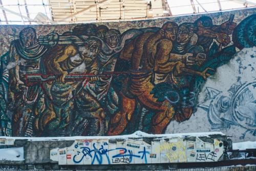 В 1970-х годах цк партии задался целью увековечить место, ставшее колыбелью социалистического движения в стране. 08