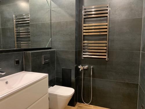 Только в том случае, если уж ремонт - то такой! 05