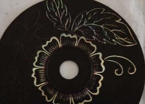 Оригинальные картины из СД- дисков для декора вашего дома. 03