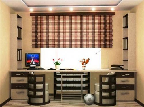 Подоконник - стол для небольших комнат своими руками.

