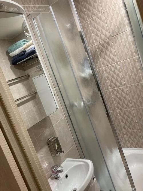 Шкаф - диван - окно. 06