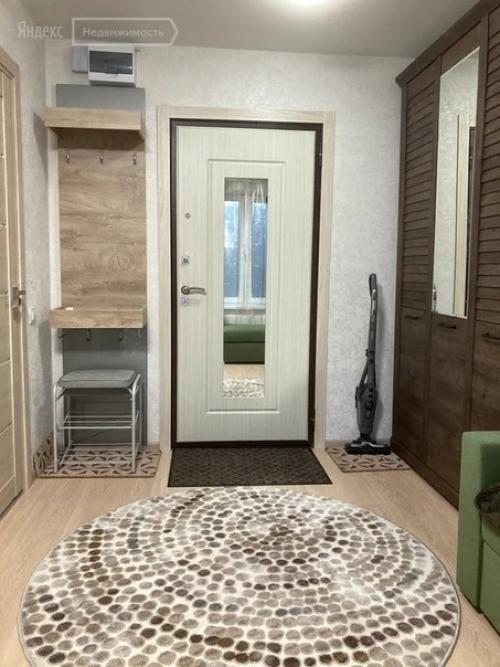 Шкаф - диван - окно. 05