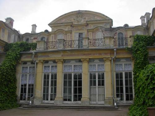 Китайский дворец - дворец, расположенный в юго-западной частидворцово - паркового ансамбля Ораниенбаум (г. Ломоносов. 05