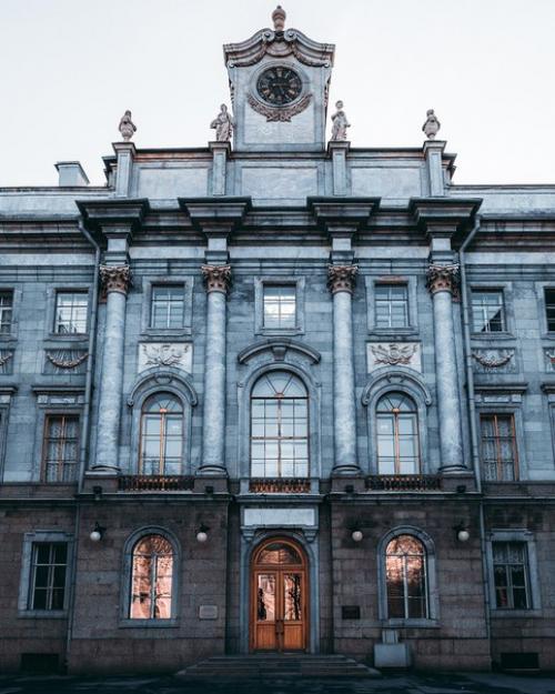 История мраморного дворца. 01