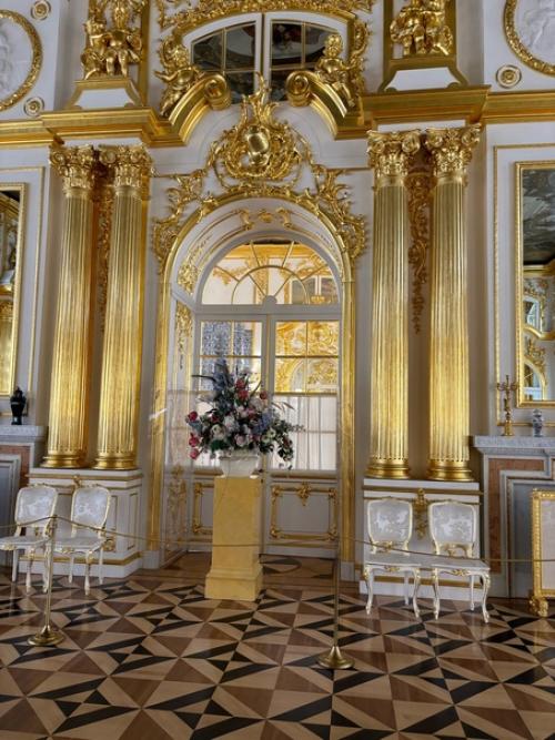 Каждый день недели наполнен событиями. 06