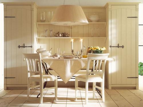 Столовая и кухня в бежевых тонах. 05