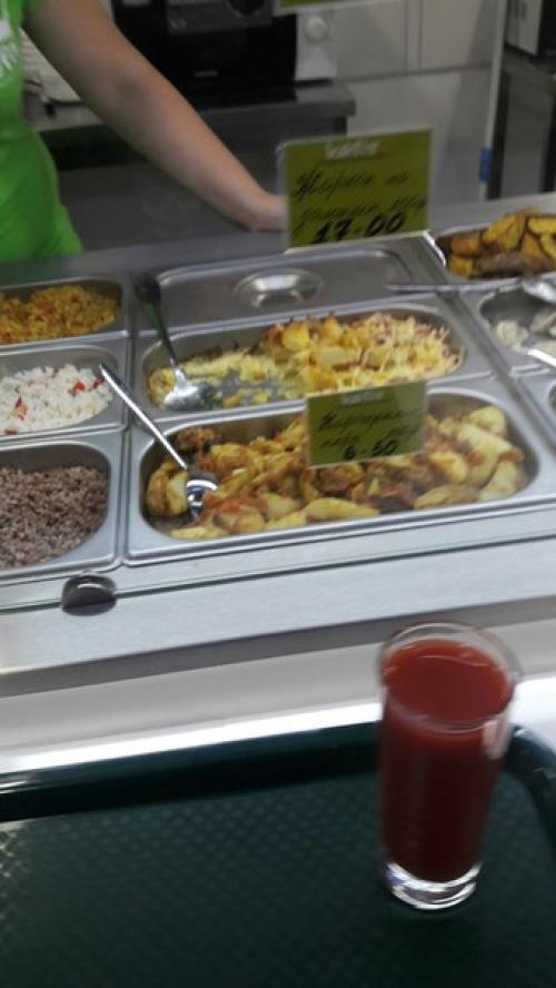 Теперь покушать в приятной обстановке и недорого, можно и в районе юбилейной. 01