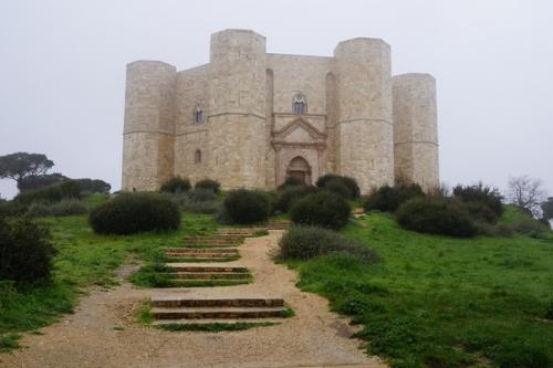 Кастель - дель - монте (итал. 01