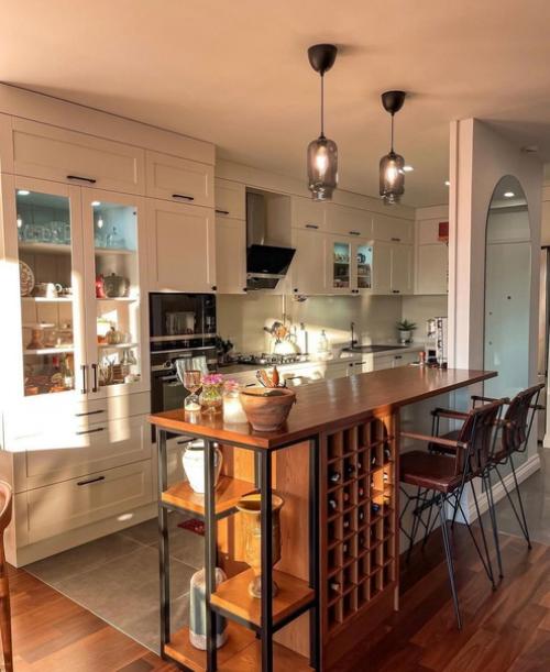 Просторная квартира. В тёплых оттенках. 04