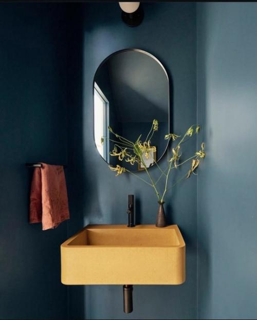 Цветная раковина - акцент в ванной. 04