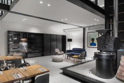 Часть 1. кафе и ресторан в здании старого завода в Гааге. 01