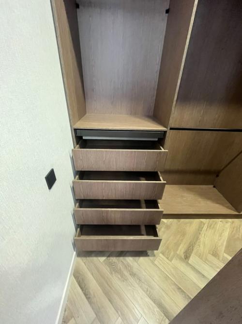 Итак, продолжим наше увлекательное знакомство с домом где мы воплощаем в жизнь идеи и мечты наших замечательных заказчиков. 02