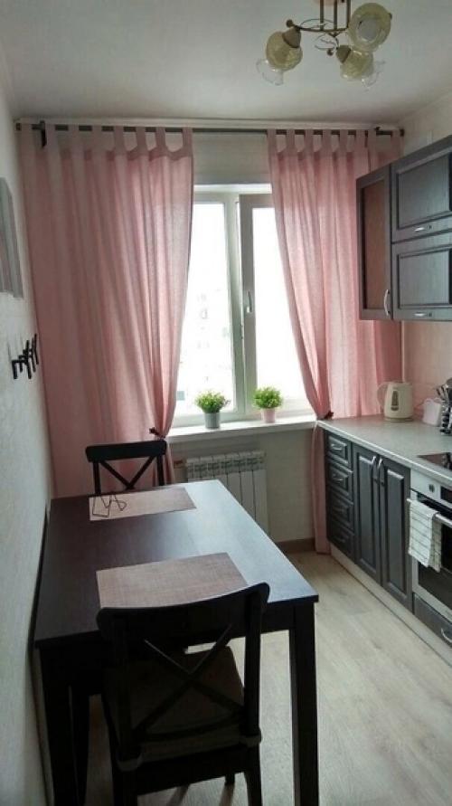 Кухня в таком цвете фасадов выглядит очень дорого. 01