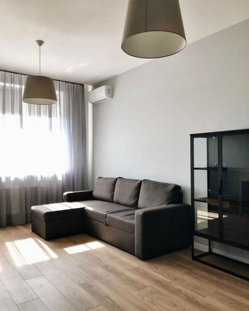 Двухкомнатная квартира после капитального ремонта в минималистичном стиле. 03