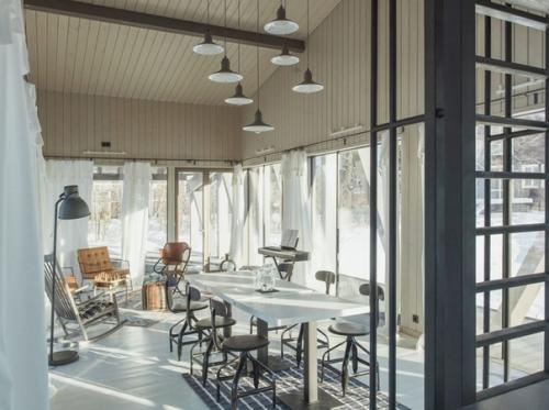 Сбежать бы из москвы. 08