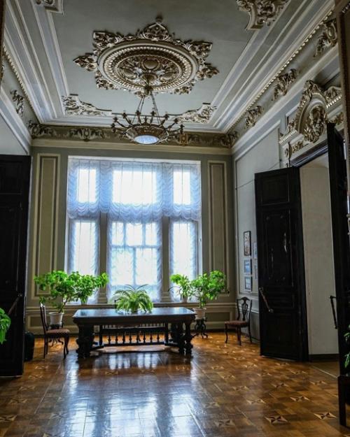 Павловский дворец в Шуе: интерьеры и детали. 06