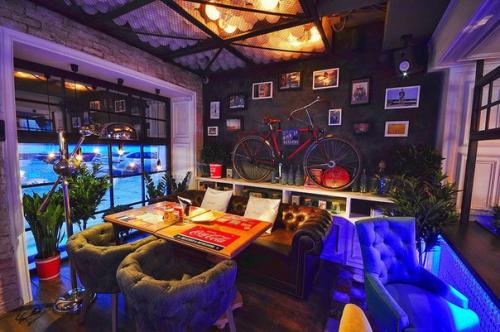 Городское европейское кафе Rolls номер 1 в Перми. 02