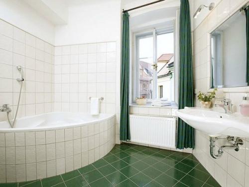 Сегодня поделимся вариантами использования зеленого в интерьере! 04